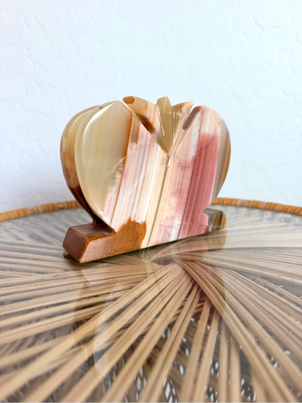 VINTAGE ALABASTER / ONYX CRYSTAL HEART / APPLE SHAPED NAPKIN HOLDER